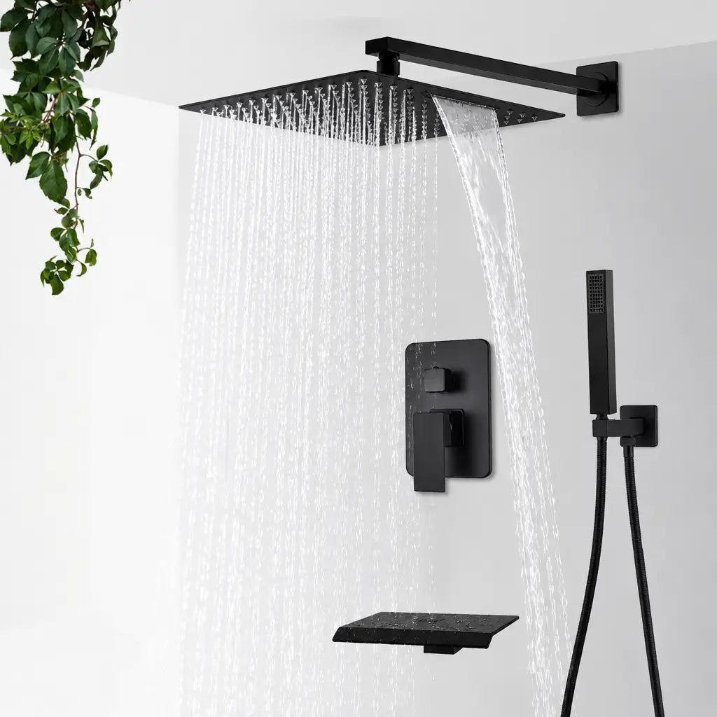 Détail de la douche pluie et cascade Coreji